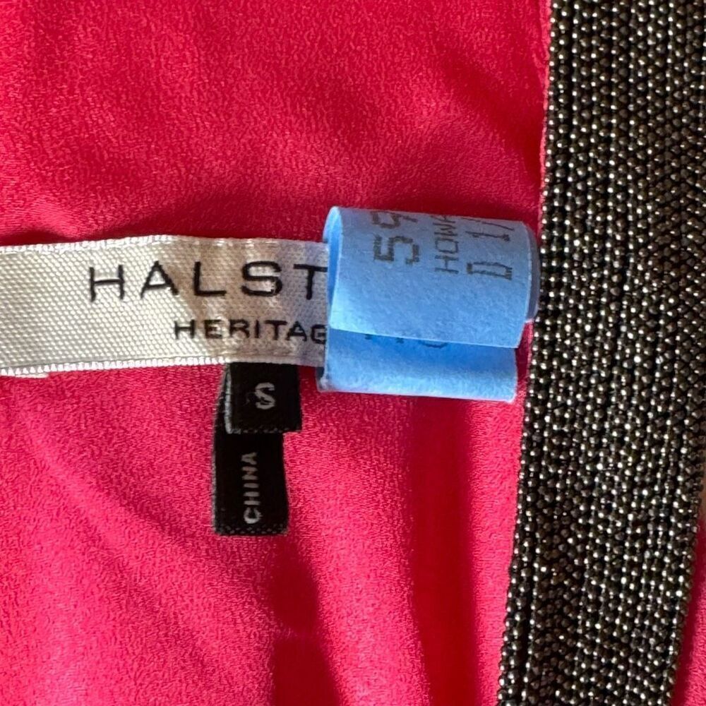 Halston Heritage Sunburst Pleat Halter Maxi Gown Chain & Hot Pink S - Picture 6 of 12